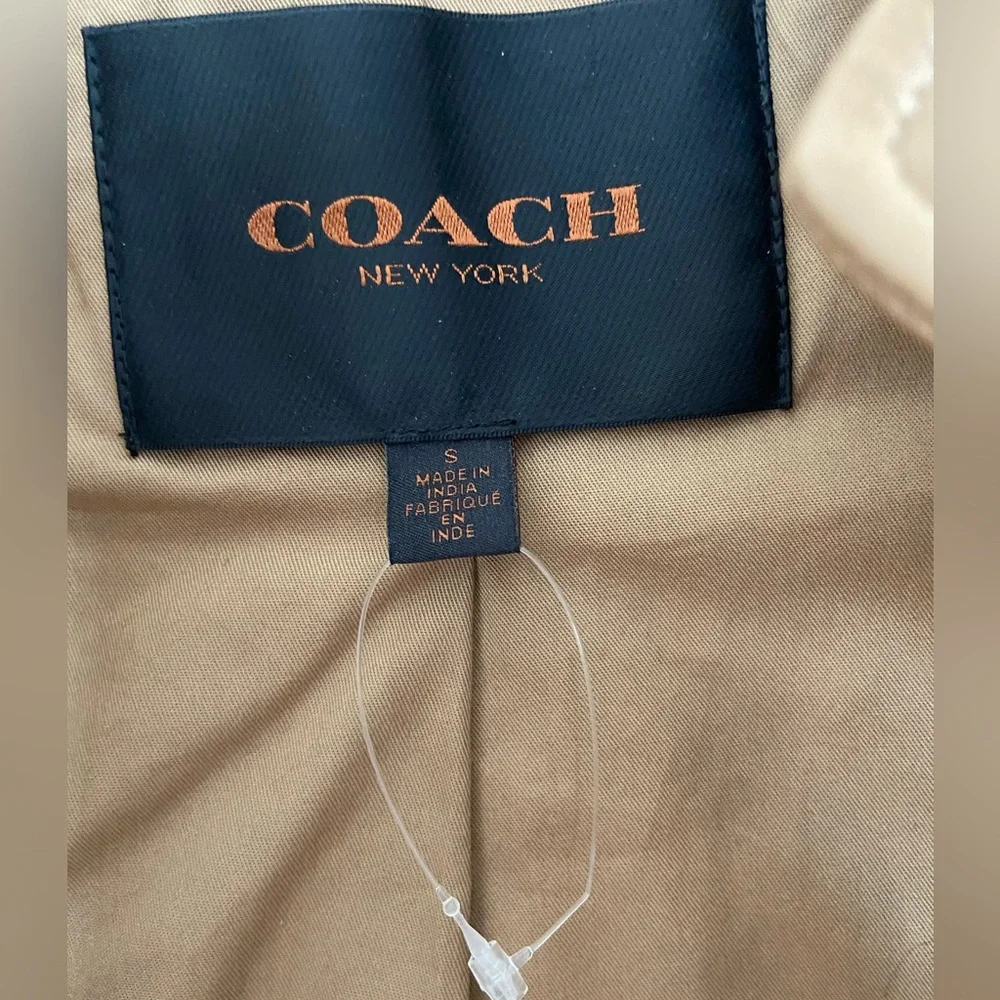 New Coach Women's Soft Leather Zip Jacket Beige / Camel Color  Lightweight